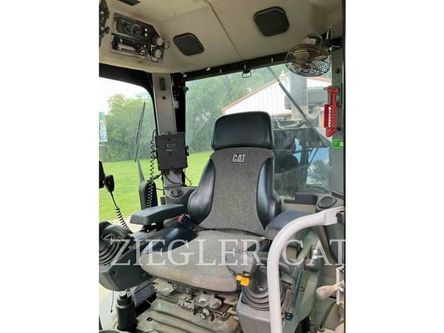 Image of Caterpillar 140M3AWD equipment image 2