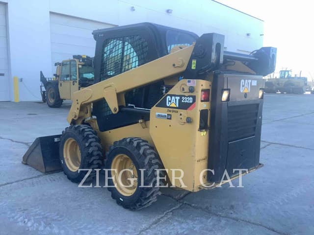 Image of Caterpillar 232D equipment image 3