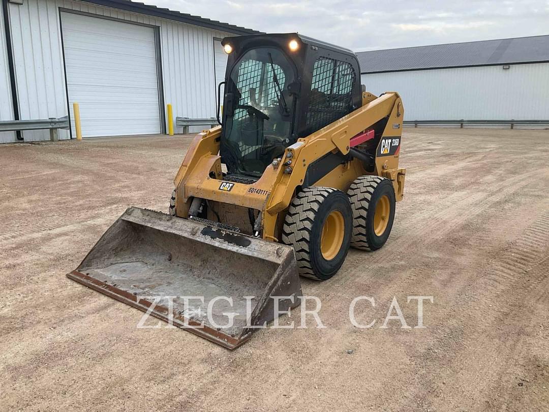 Image of Caterpillar 236D Primary image