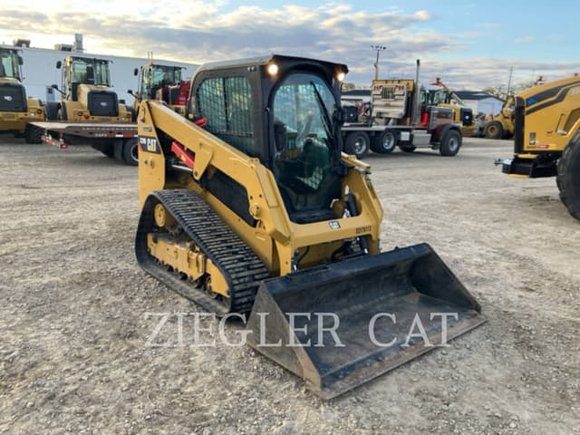 Image of Caterpillar 239D equipment image 1