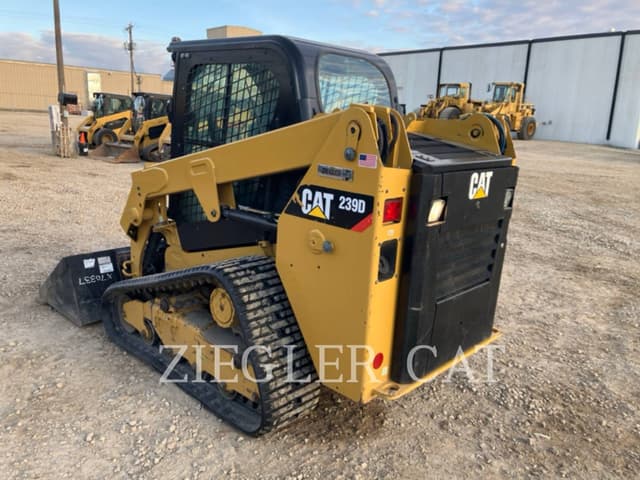 Image of Caterpillar 239D equipment image 3