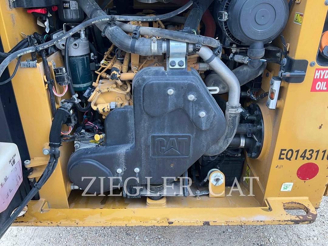 Image of Caterpillar 239D Primary image