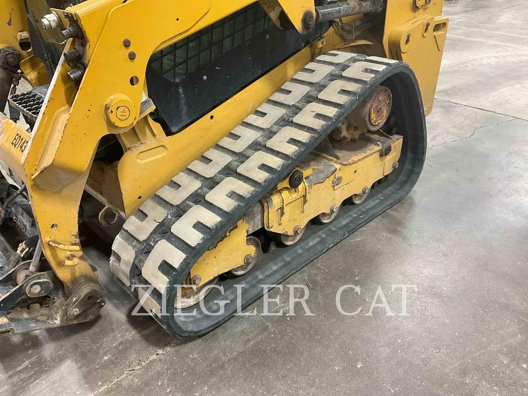 Image of Caterpillar 239D Primary image