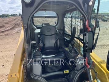 Main image Caterpillar 242D