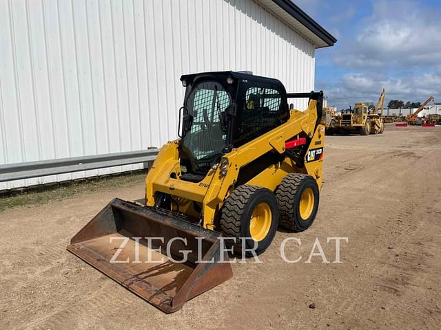 Image of Caterpillar 242D equipment image 4