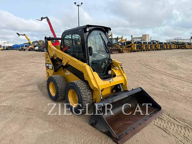 Image of Caterpillar 242D equipment image 4