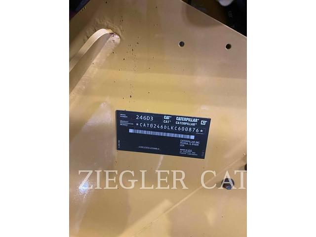 Image of Caterpillar 246D3 equipment image 4