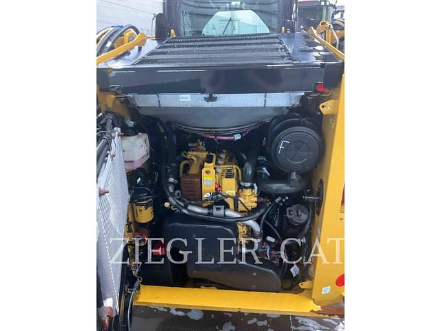 Image of Caterpillar 246D3 equipment image 3