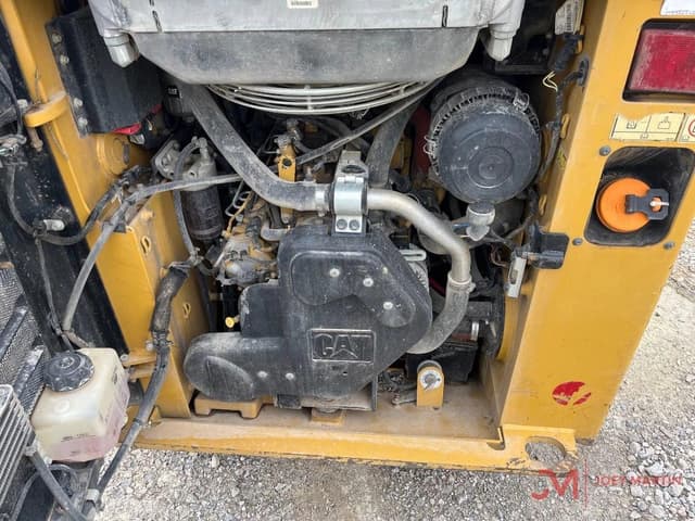 Image of Caterpillar 249D equipment image 4