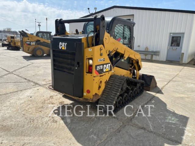Image of Caterpillar 257D equipment image 2