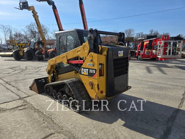 Image of Caterpillar 257D equipment image 3