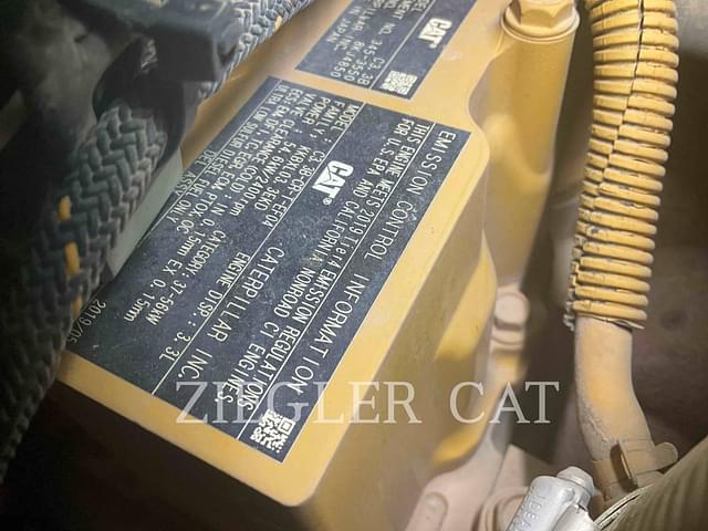 Image of Caterpillar 259D equipment image 3