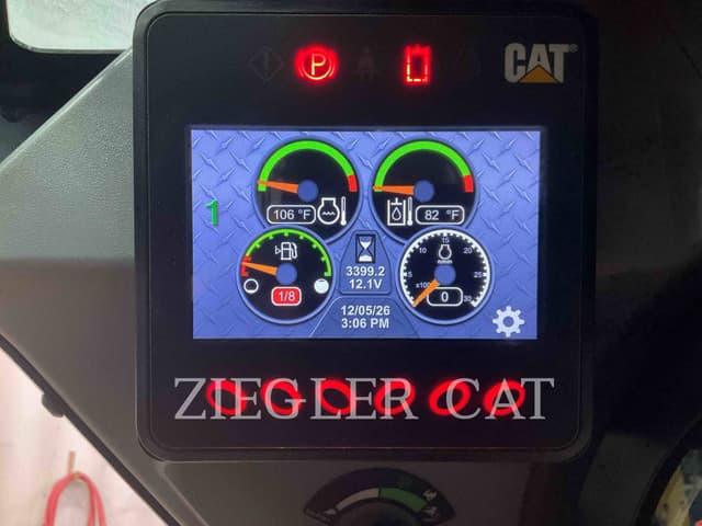 Image of Caterpillar 262D equipment image 4