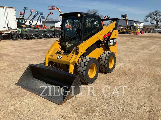 Image of Caterpillar 262D equipment image 1