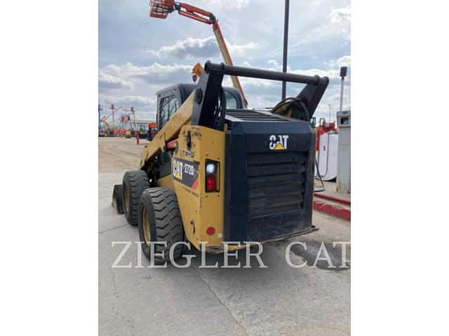 Image of Caterpillar 272D2 equipment image 3
