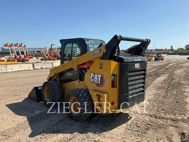 Image of Caterpillar 272D3 equipment image 3