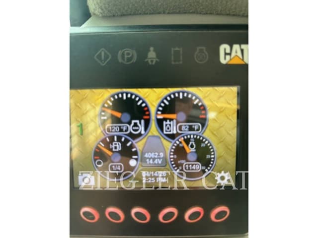 Image of Caterpillar 279D equipment image 4