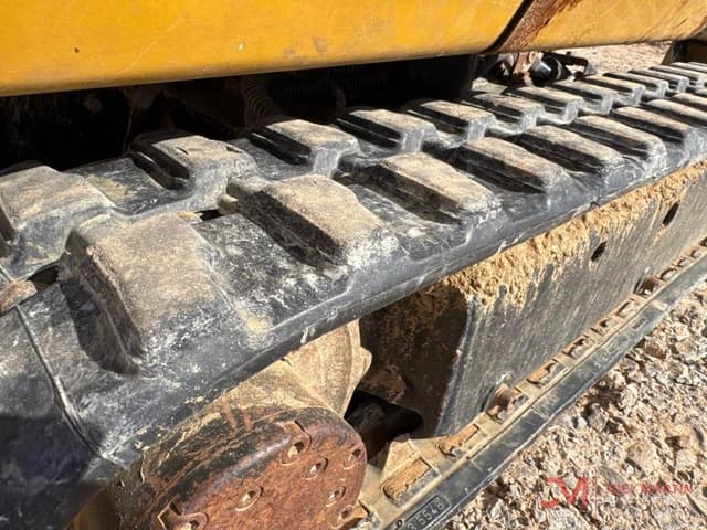 Image of Caterpillar 300.9D equipment image 3