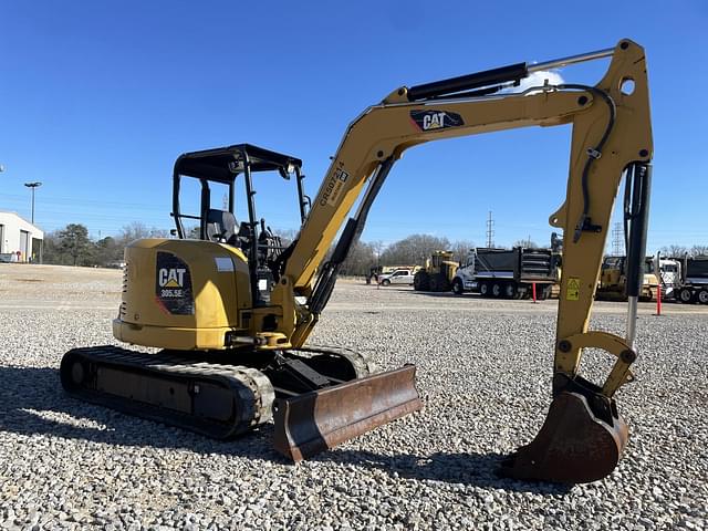 Image of Caterpillar 305.5E2 equipment image 3