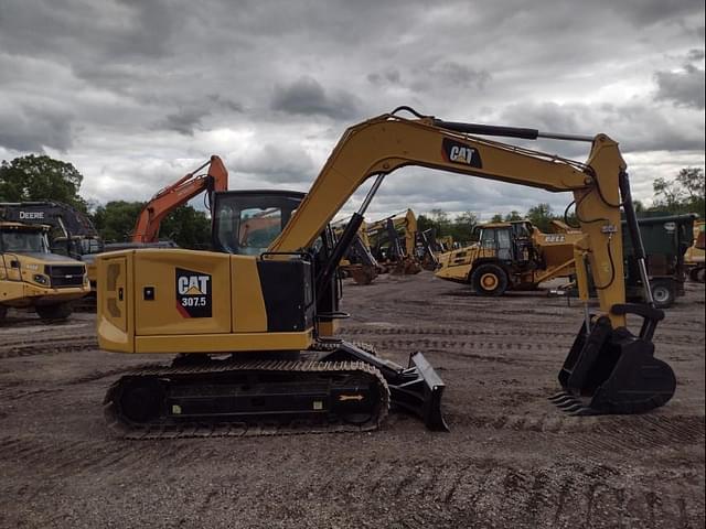Image of Caterpillar 307.5 equipment image 2
