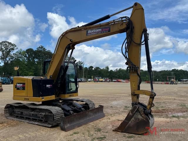 Image of Caterpillar 310 equipment image 2