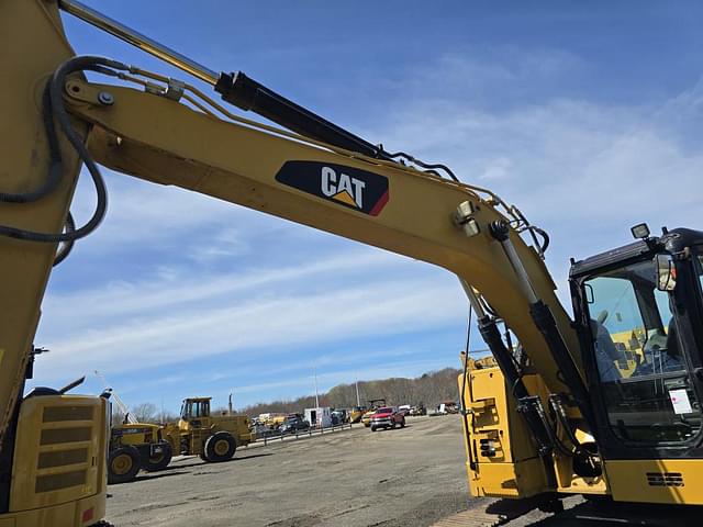 Image of Caterpillar 314FCR equipment image 3