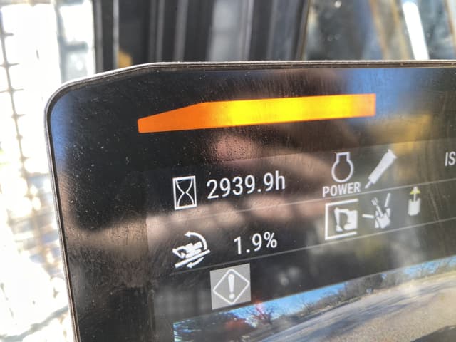 Image of Caterpillar 320 equipment image 1