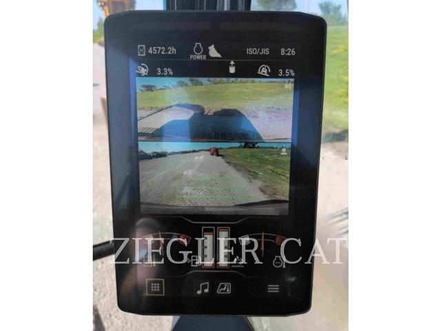 Image of Caterpillar 320 equipment image 1