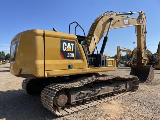 Image of Caterpillar 330 equipment image 2