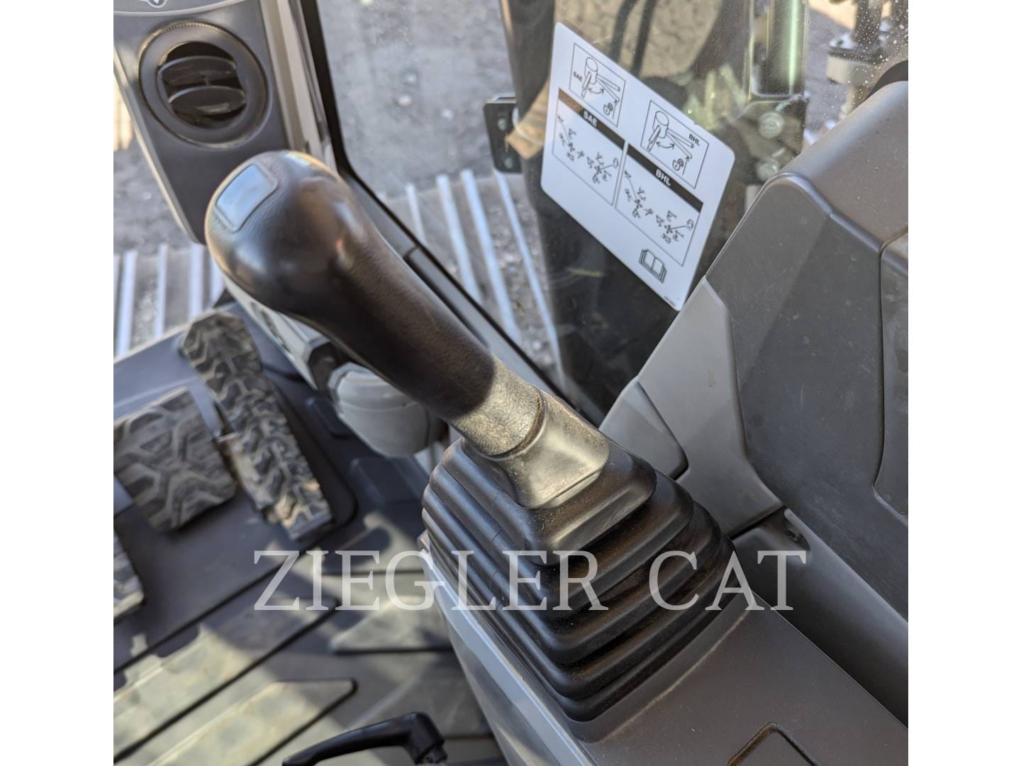 Main image Caterpillar 349FL