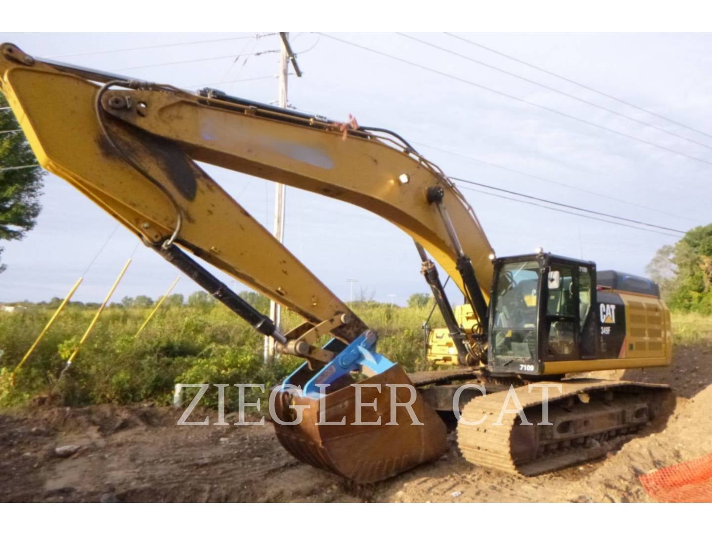 2019 Caterpillar 349FL Equipment Image0