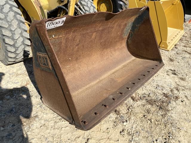 Image of Caterpillar 906M equipment image 4
