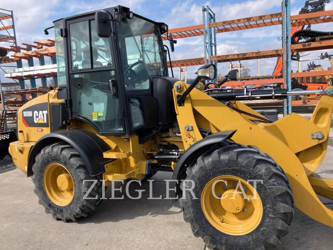 Image of Caterpillar 908M Image 0