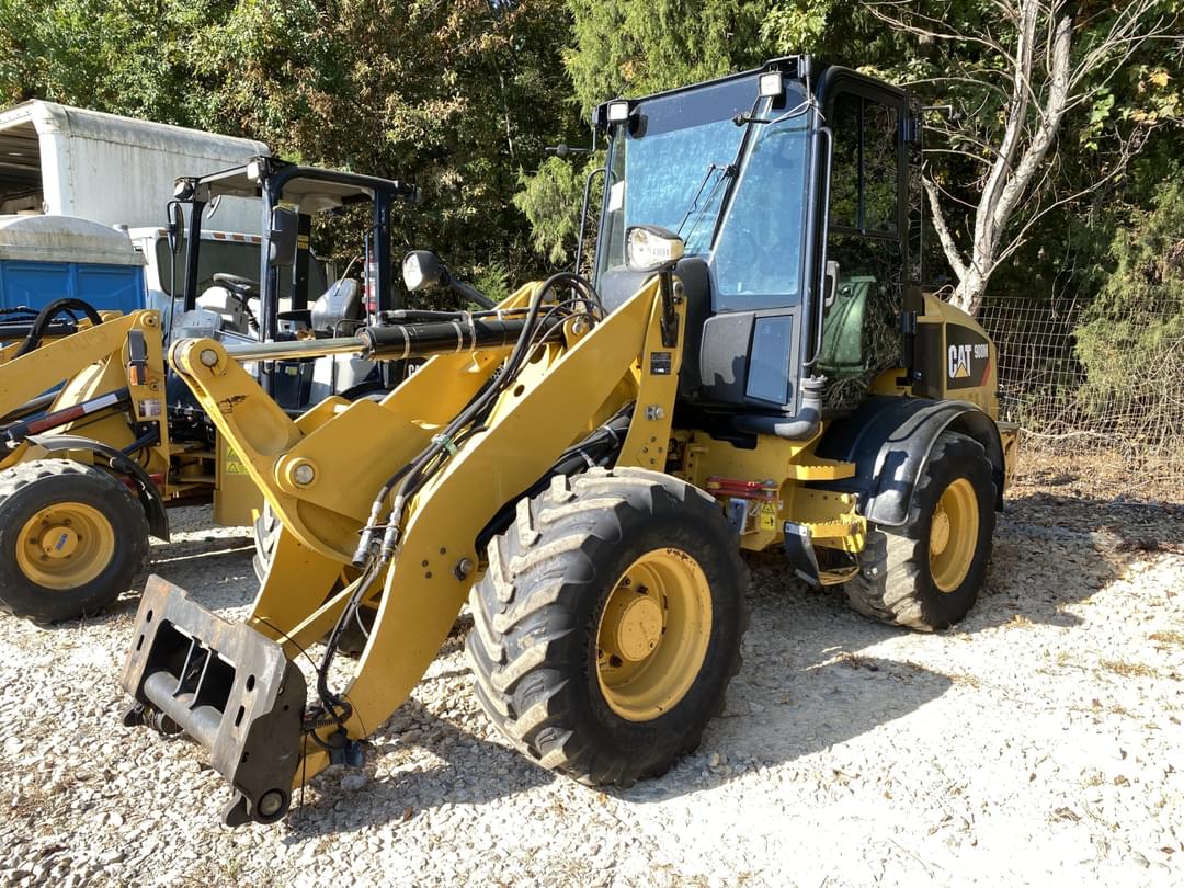 Image of Caterpillar 908M Primary image