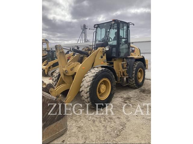 Image of Caterpillar 918M equipment image 2
