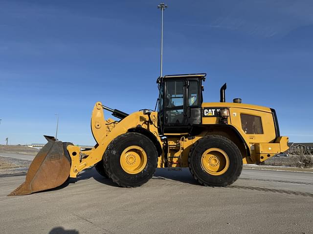 Image of Caterpillar 930M equipment image 3