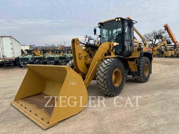 Main image Caterpillar 938M