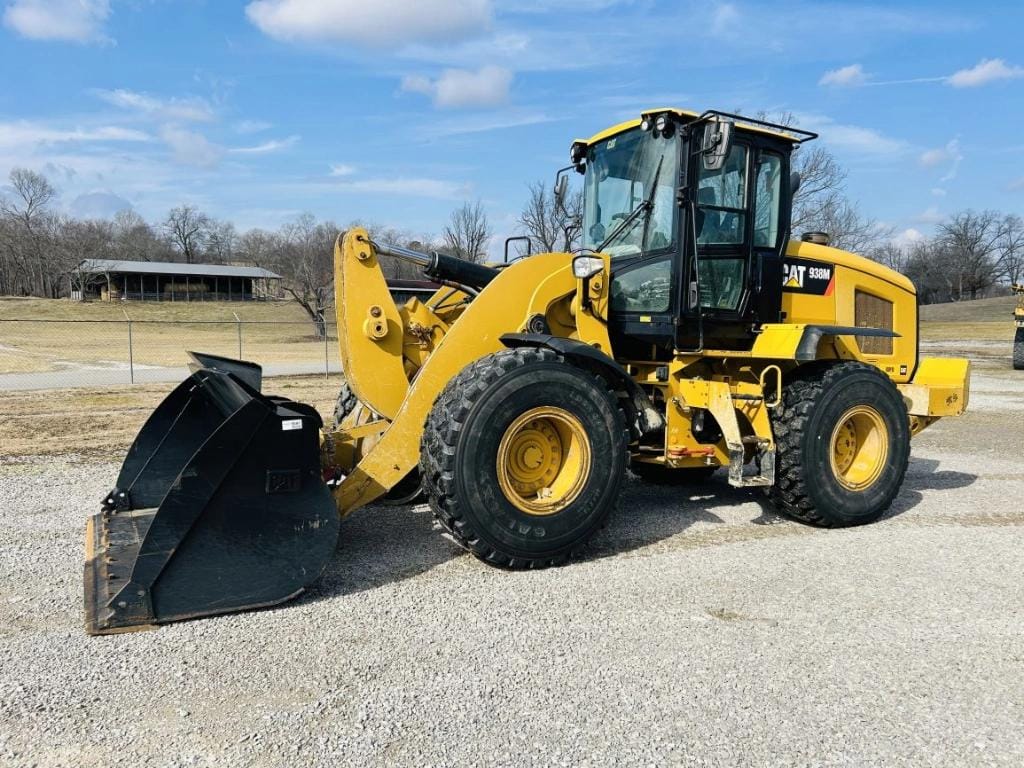2019 Caterpillar 938M Equipment Image0