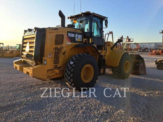 Image of Caterpillar 950M equipment image 3