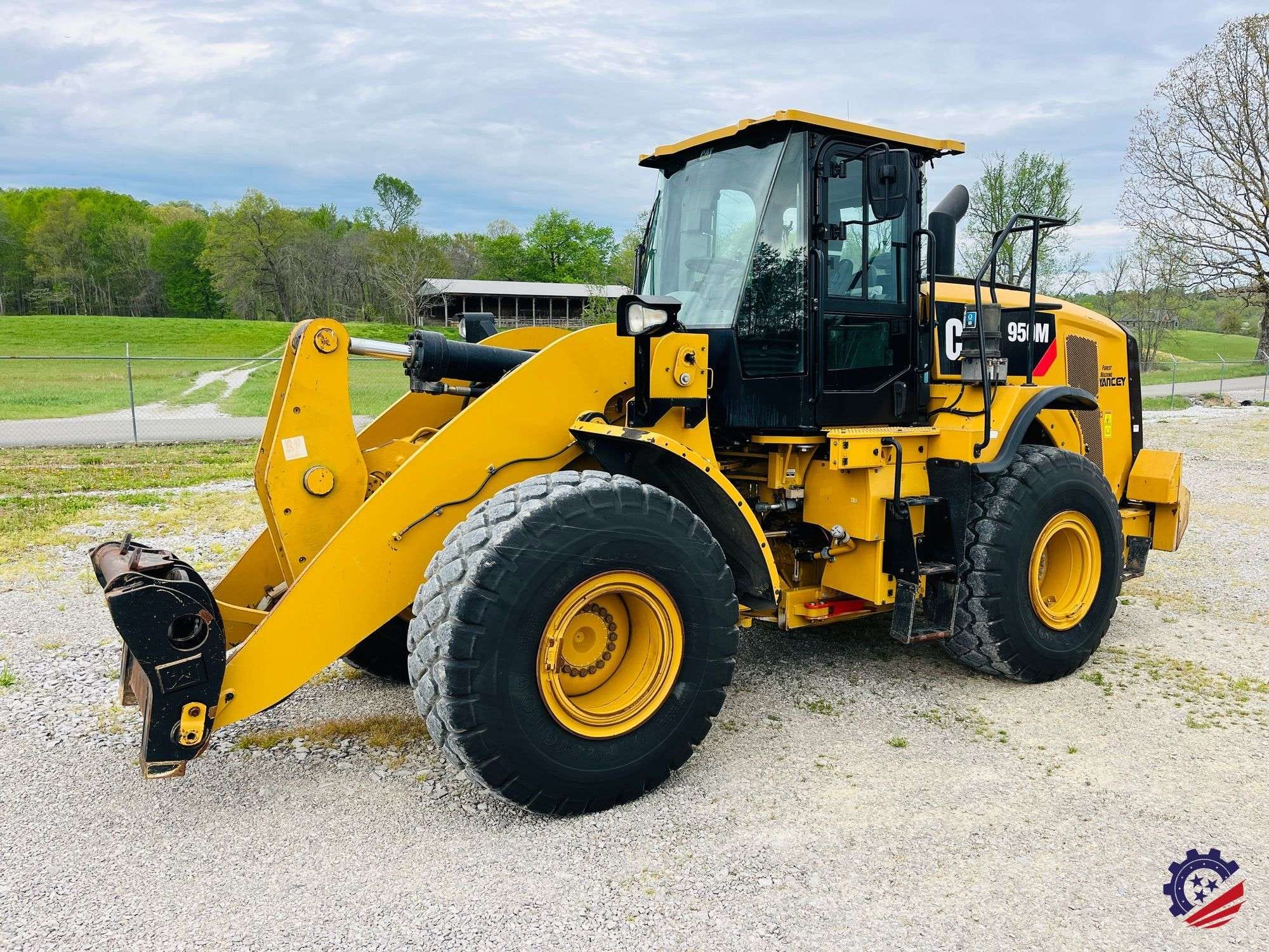 2019 Caterpillar 950M Equipment Image0