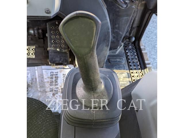 Image of Caterpillar 963K equipment image 1