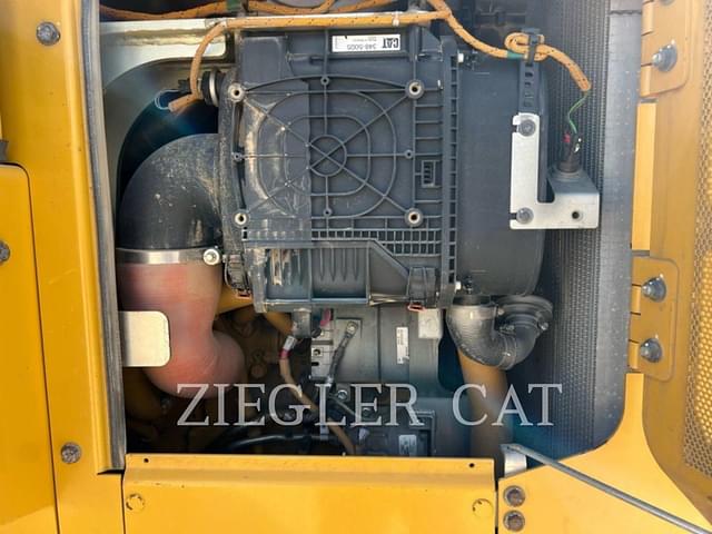 Image of Caterpillar 963K equipment image 1