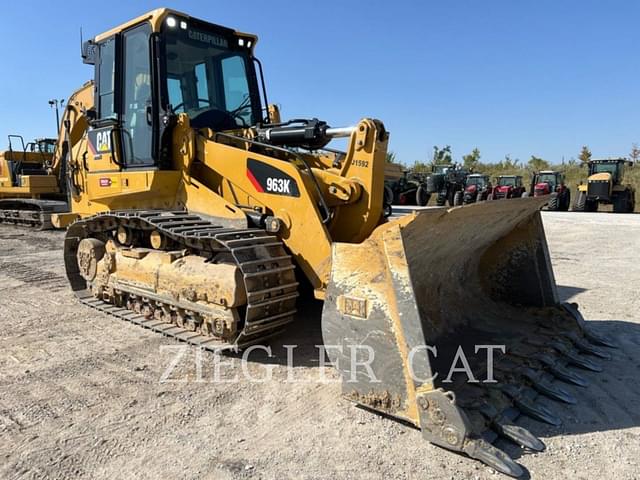 Image of Caterpillar 963K equipment image 4
