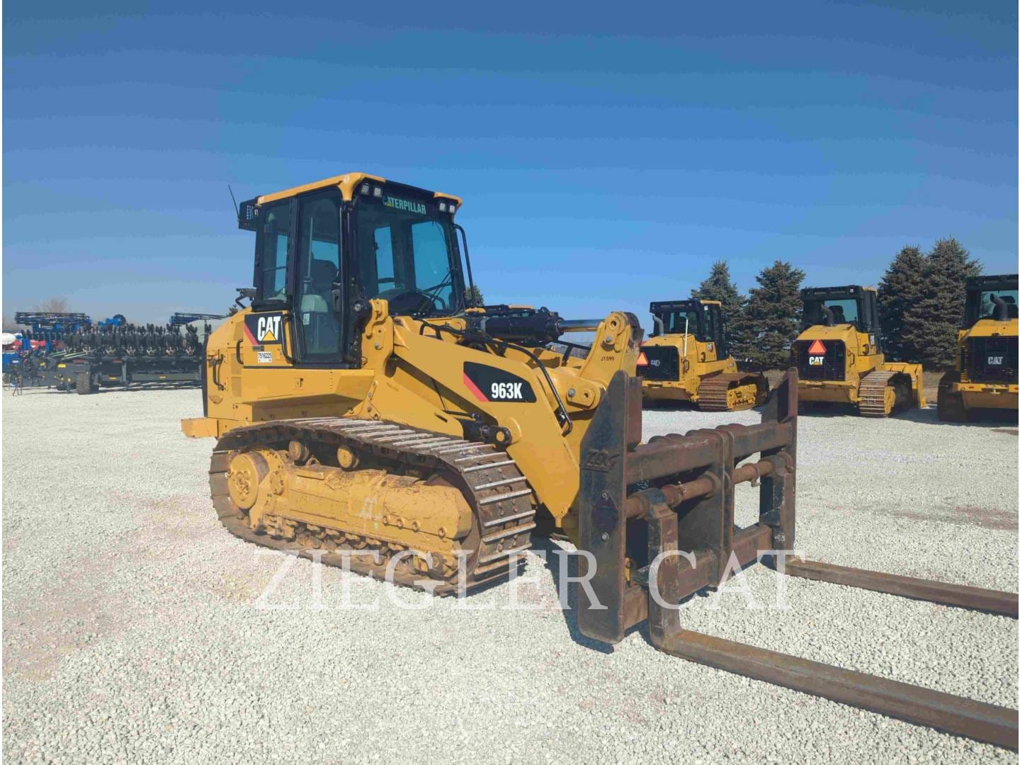 2019 Caterpillar 963K Equipment Image0