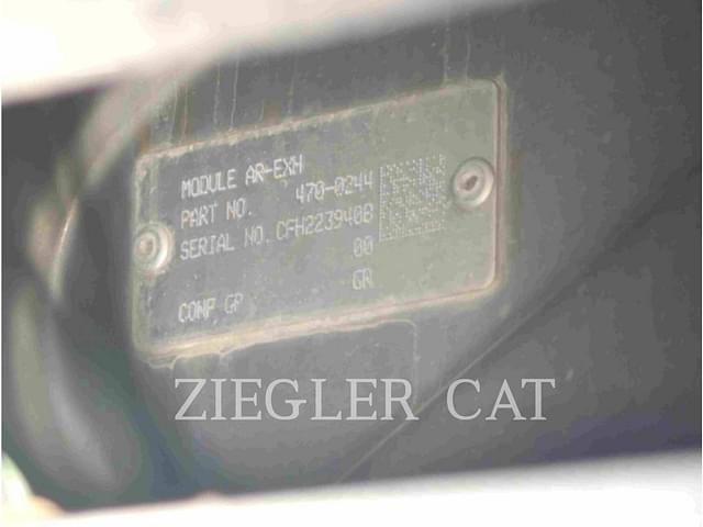 Image of Caterpillar 963K equipment image 2