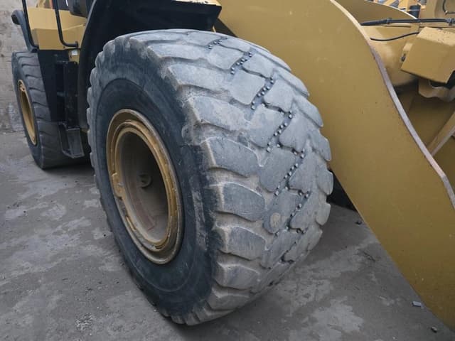 Image of Caterpillar 972M equipment image 4