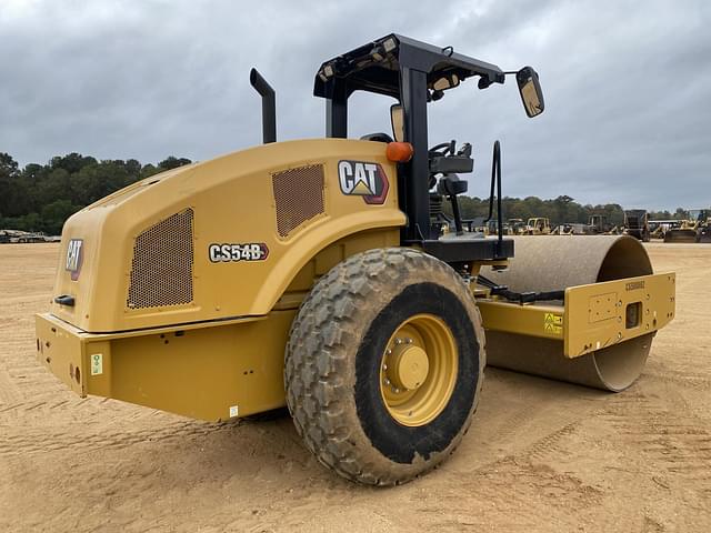 Image of Caterpillar CS54B equipment image 2