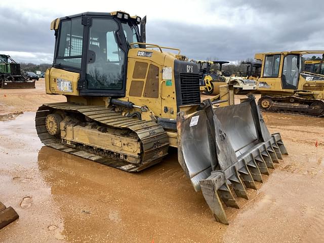 Image of Caterpillar D3K2 LGP equipment image 3