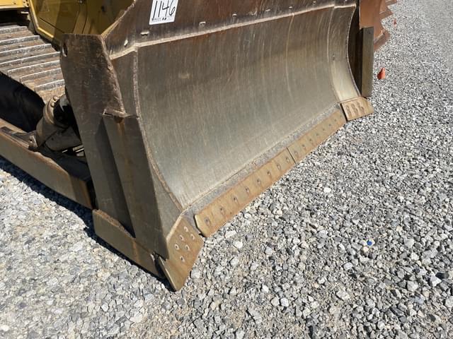 Image of Caterpillar D6 equipment image 4