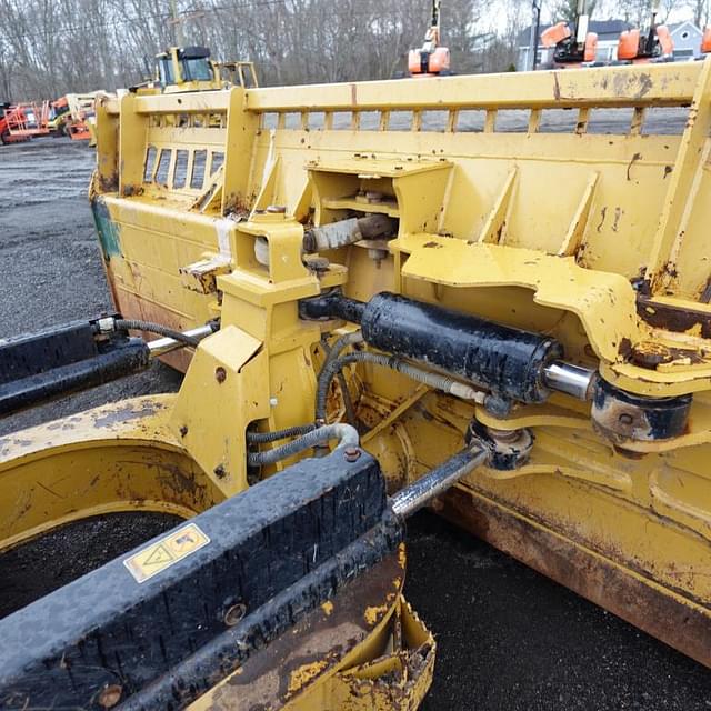 Image of Caterpillar D6N LGP equipment image 1